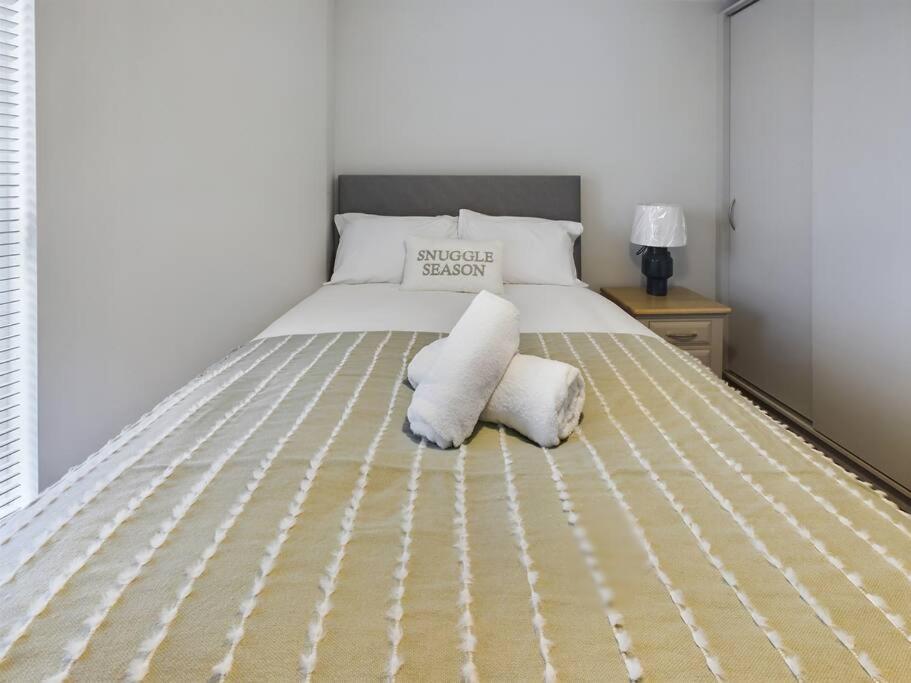 Contemporary 2-Bedroom Apartment Belfast Esterno foto