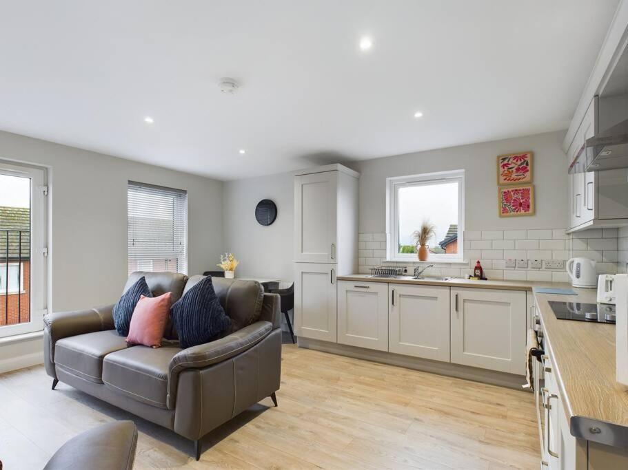 Contemporary 2-Bedroom Apartment Belfast Esterno foto